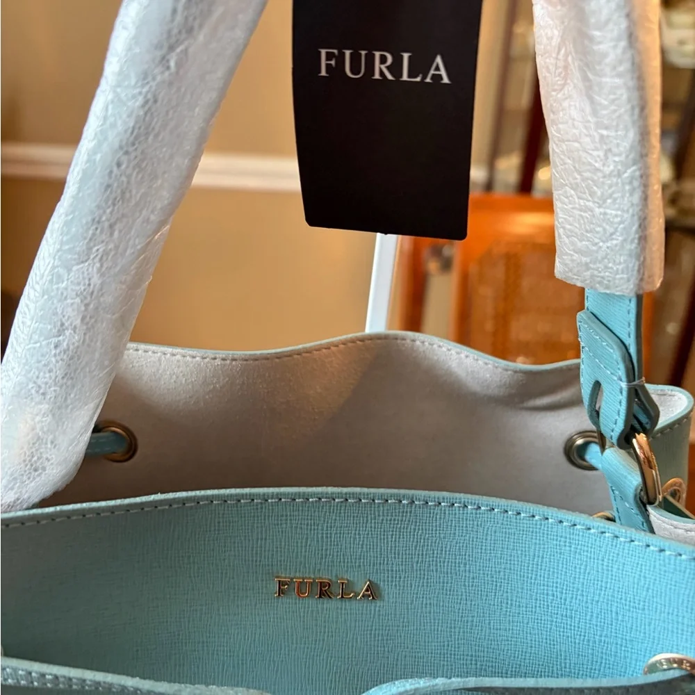 Furla stylish bucket